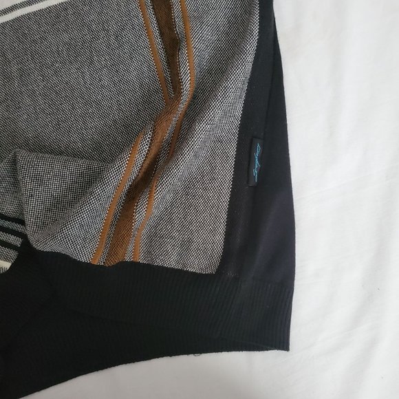 Steve Harvey Mens Celebrity Edition V-Neck Knit Stripe Plaid Vest Gray/Black XXL - Picture 5 of 10